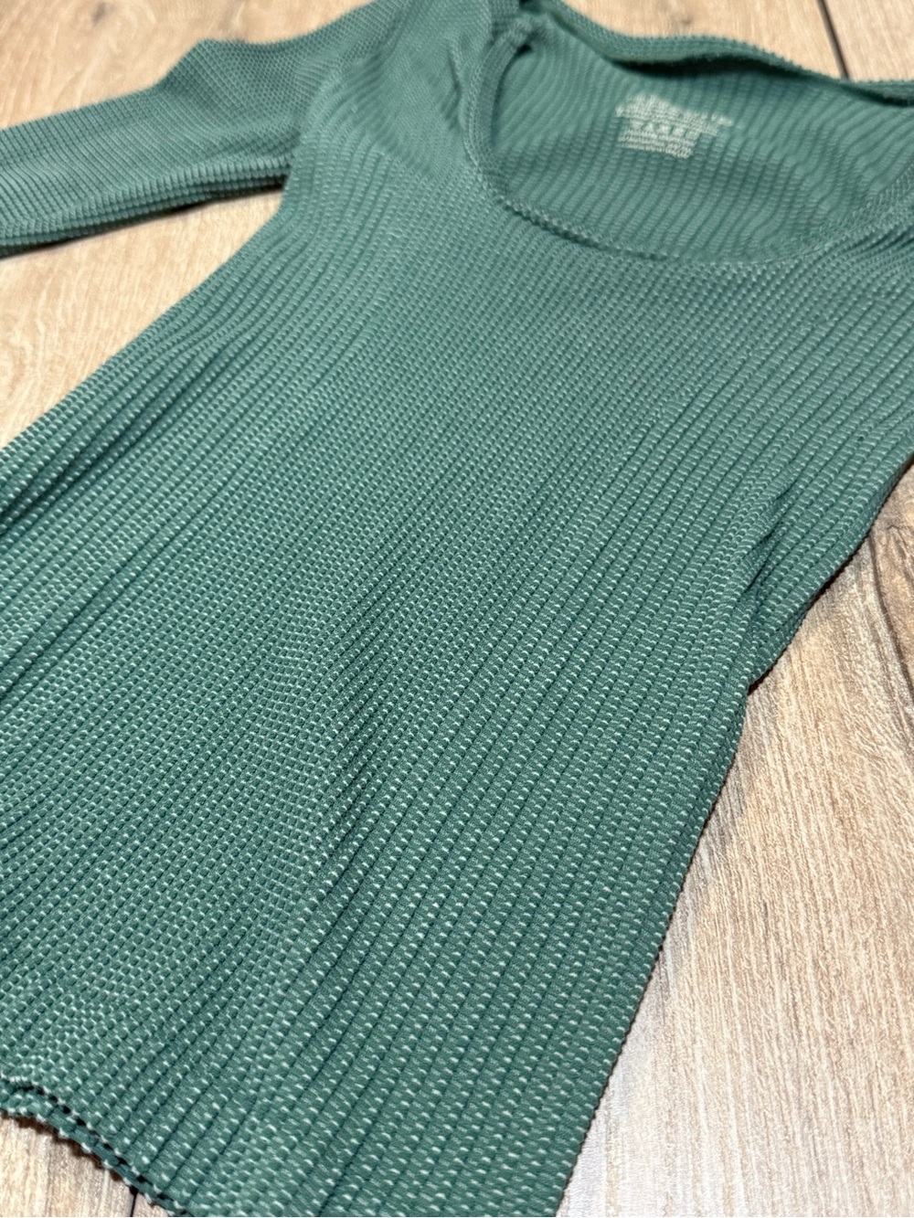 Free People Green Clean Slate Seamless Long Sleeve Layering Top XS/S - Picture 5 of 16